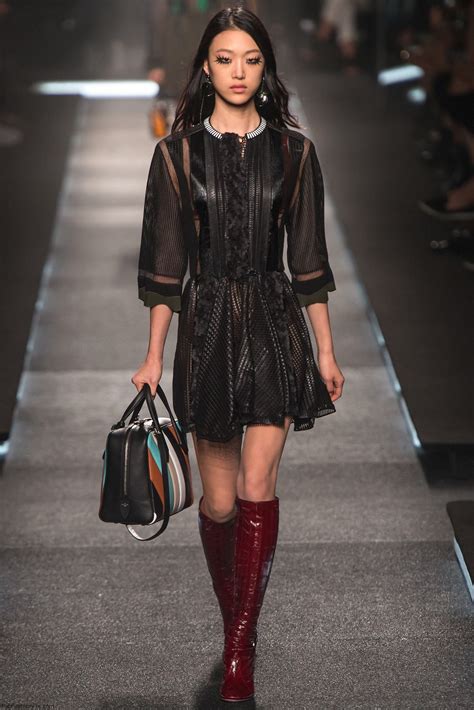 louis vuitton spring summer 2015|Louis Vuitton summer collection.